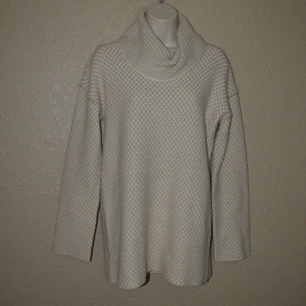 Sz P/S Worth New York Beige Turtleneck Sweater